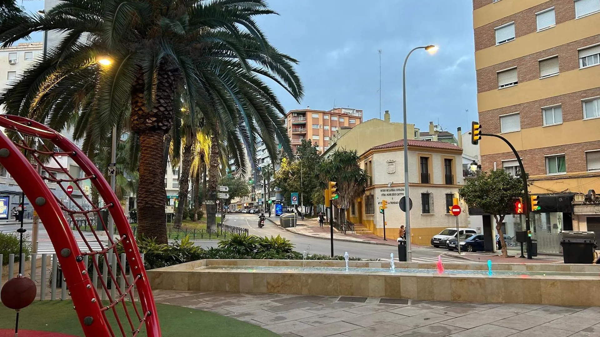Charming City Apartment Malaga Centre With Balcony